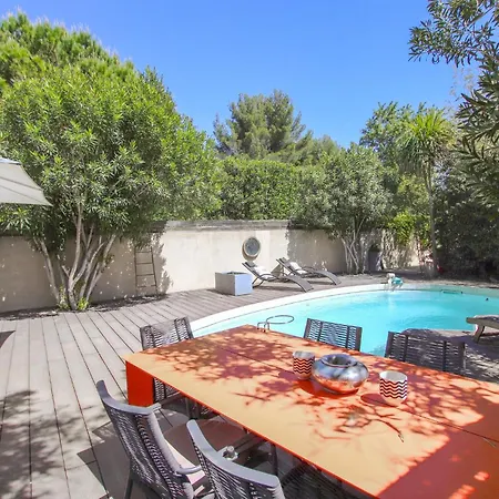 Luxurious In Les Angles * Les Angles (Gard)